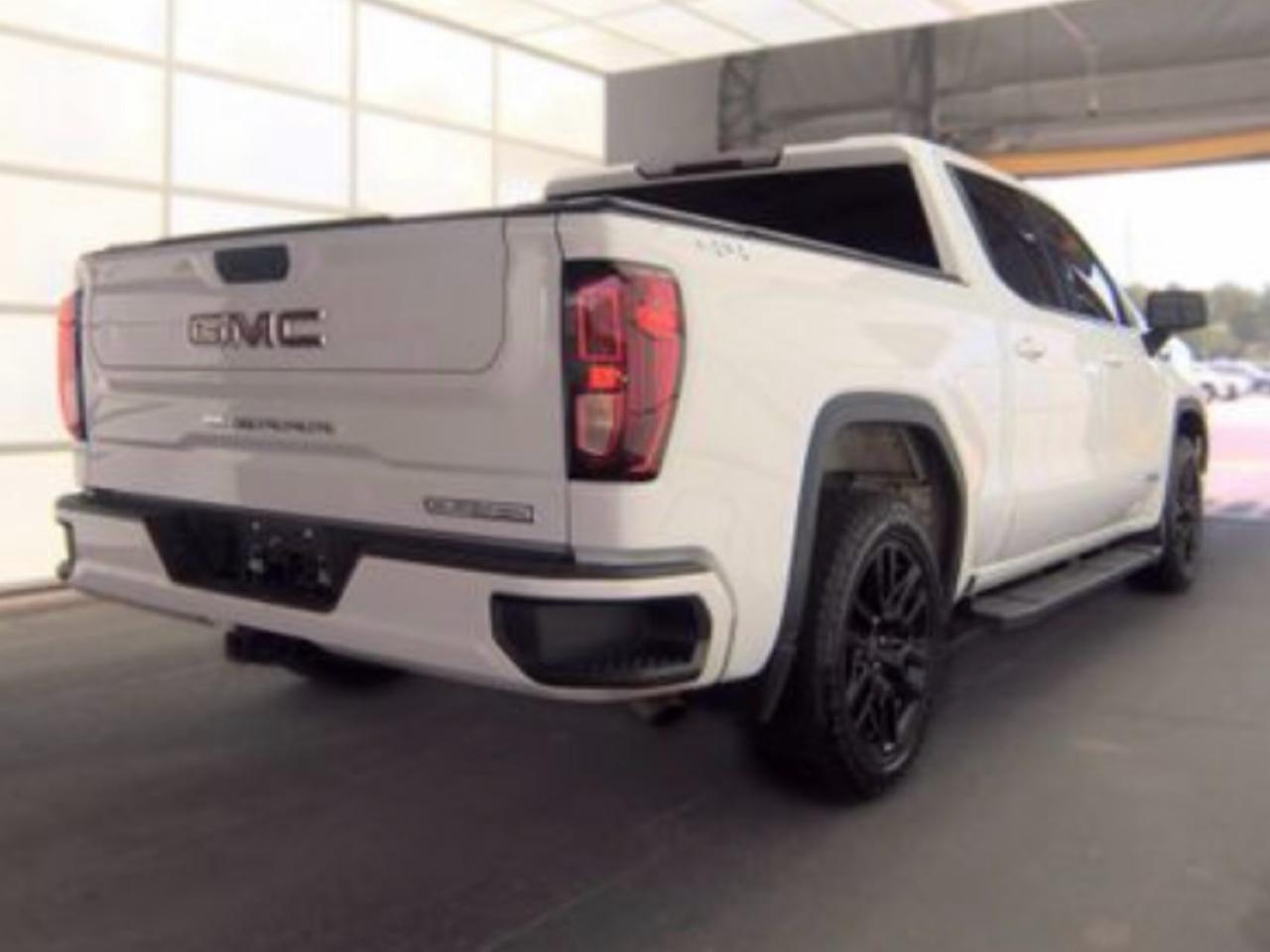 gmc sierra 1500 2023 3GTPUCEKXPG102944 image gmc sierra 1500 2023 3GTPUCEKXPG102944 image